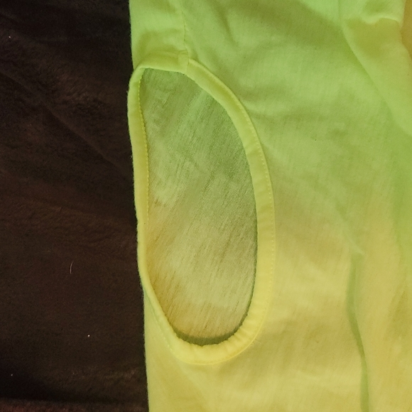 Womens - Picture 3 of 3